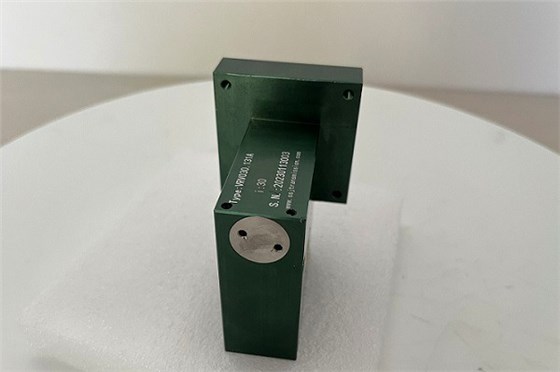 激光設(shè)備專用減速機(jī) 激光追蹤器減速機(jī) 激光設(shè)備用減速機(jī)(1).jpg